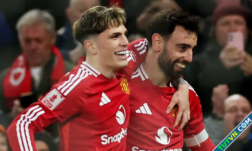 Fernandes Man Utd còn cơ hội vô địch Europa League-1.webp