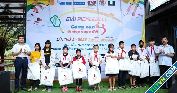 Giải pickleball nghĩa tình hướng về trẻ mồ côi-1.webp