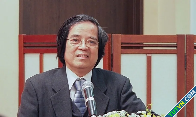 Giáo sư Trần Văn Thọ ra sách Hồi ức đến tương lai-1.webp