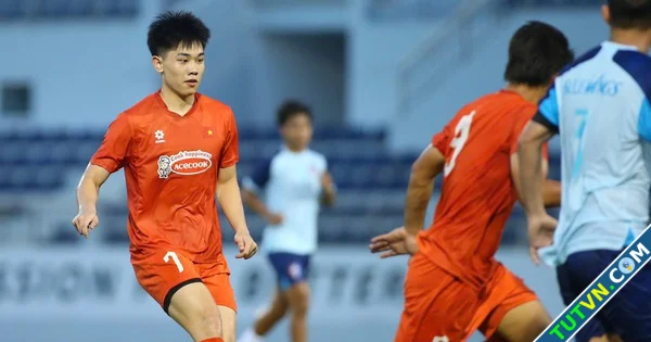 Hàng công U23 Việt Nam sắp lột xác nhờ tài biến hóa của thầy Kim Ngôi vương chờ đợi-1.webp