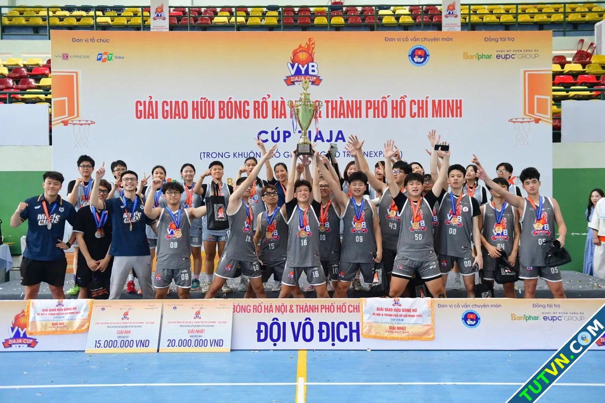 Hình ảnh đẹp trong bế mạc giải Bóng rổ trẻ-1.webp
