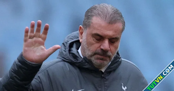 HLV Ange Postecoglou chấp nhận bị Tottenham sa thải Liverpool tan mộng ăn 4-1.webp