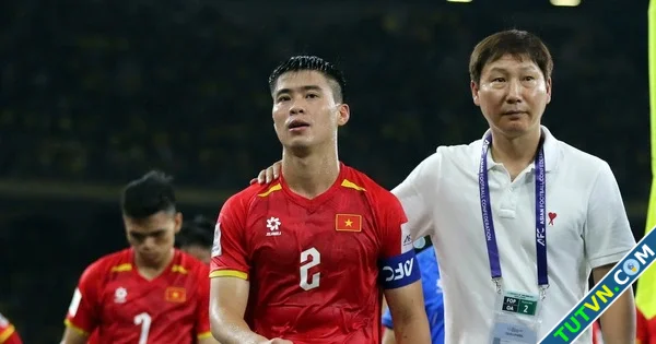 HLV Kim Sangsik chia tay đội tuyển Việt Nam ngày 116 các cầu thủ về đá VLeague-1.webp