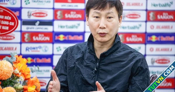 HLV Kim Sangsik hướng tới điều gì sau AFF Cup-1.webp