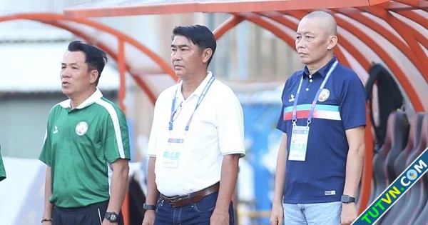 HLV Trần Minh Chiến không họp báo vì tình cảnh của Bình Định quá u buồn Trợ lý nói gì-1.webp