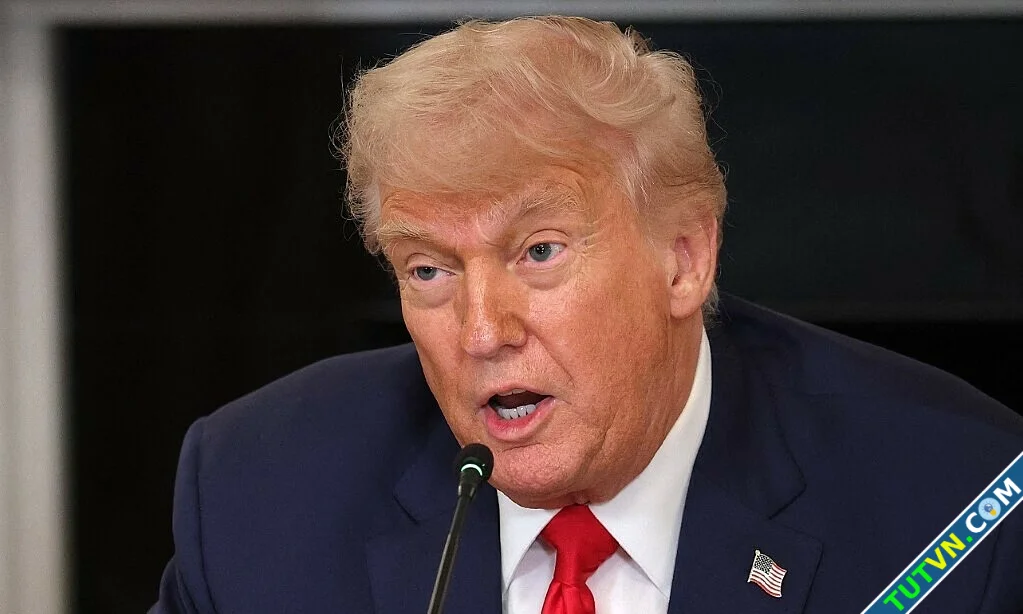 Hoài nghi về ý tưởng chính quyền Trump bắt Thống đốc California-1.webp