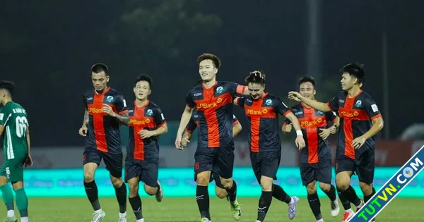 Hoàng Đức tăng ga bỏ xa Công Phượng Đã biết ai sẽ thăng hạng VLeague-1.webp