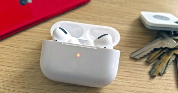 iOS 26 khắc phục nhược điểm lớn của tai nghe AirPods-1.webp