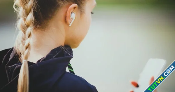 iOS 26 ngừng phát AirPods khi người dùng ngủ quên-1.webp