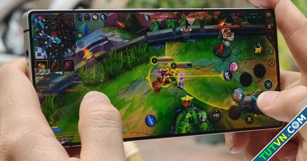 Khám phá điện thọai chơi game REDMAGIC 10 Pro với tản nhiệt cơ như máy tính-1.webp