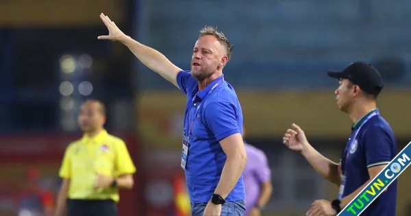 Khẩu chiến HLV Polking quả quyết CLB CAHN gặp bất lợi HLV Buriram United phản pháo-1.webp