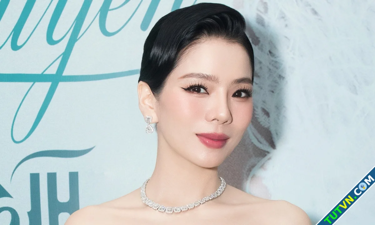 Lệ Quyên Yêu Lâm Bảo Châu tôi hát bolero hay hơn-1.webp