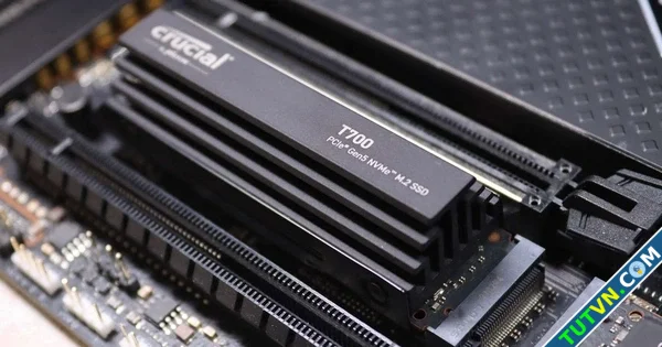 Liệu có thể gắn ổ SSD PCIe 50 vào bo mạch chủ PCIe 40-1.webp