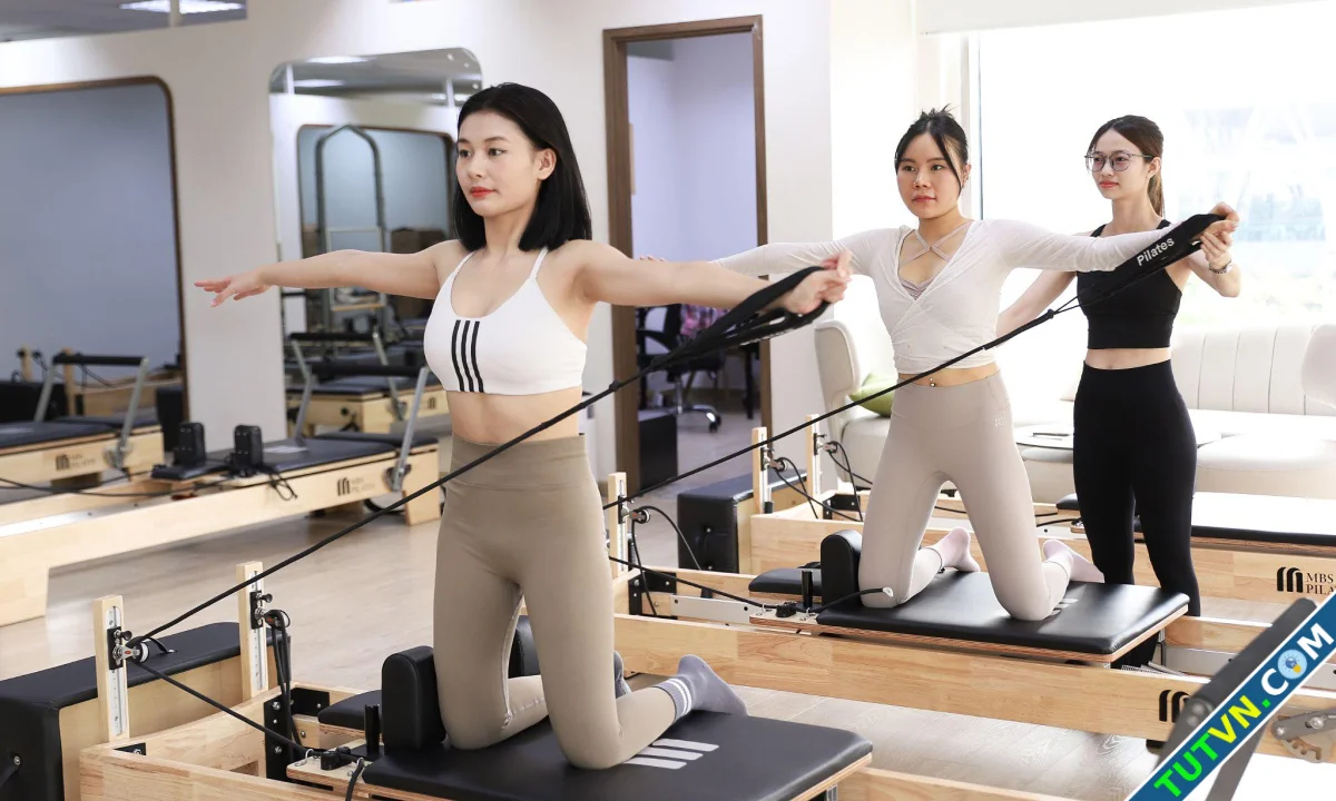 Lợi ích của tập luyện pilates với xương khớp-1.webp