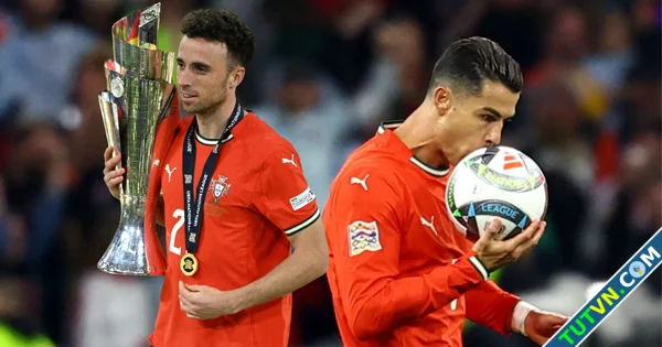 Lý do Ronaldo không dự tang lễ Diogo Jota 039Anh ấy bị ám ảnh sâu sắc vì039-1.webp