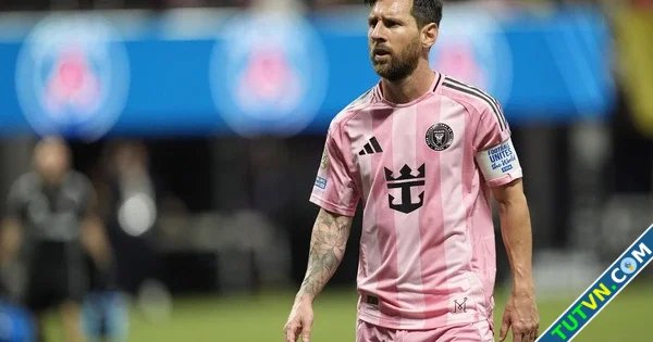 Messi làm chủ Inter Miami cùng David Beckham bỏ qua đề nghị từ Ả Rập Xê Út-1.webp