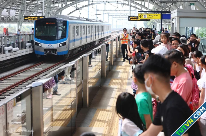 Metro Bến Thành Suối Tiên có bao nhiêu đoàn tàu-1.webp