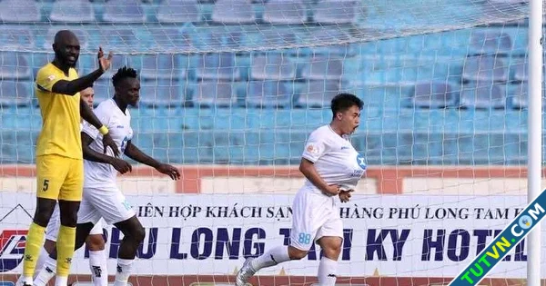 Nam Định quá xứng đáng giành ngôi vua hai mùa liên tiếp CLB Quảng Nam vẫn nơm nớp lo sợ-1.webp