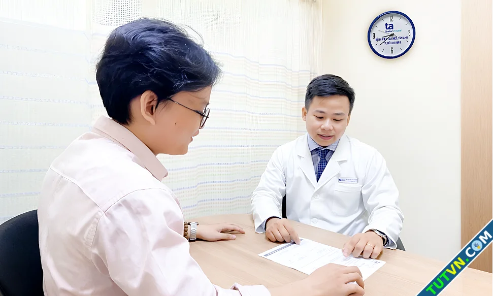 Nam giới có cần tầm soát ung thư vú-1.webp