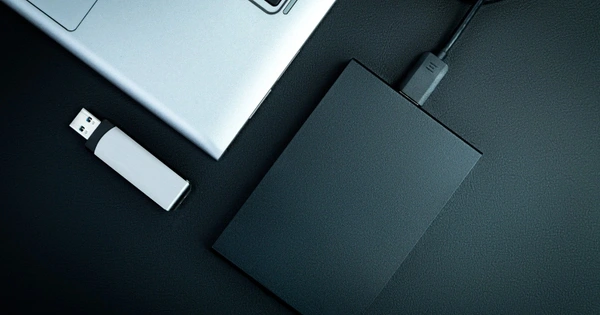 Nên chọn ổ flash USB hay ổ cứng ngoài để lưu trữ dữ liệu-1.webp