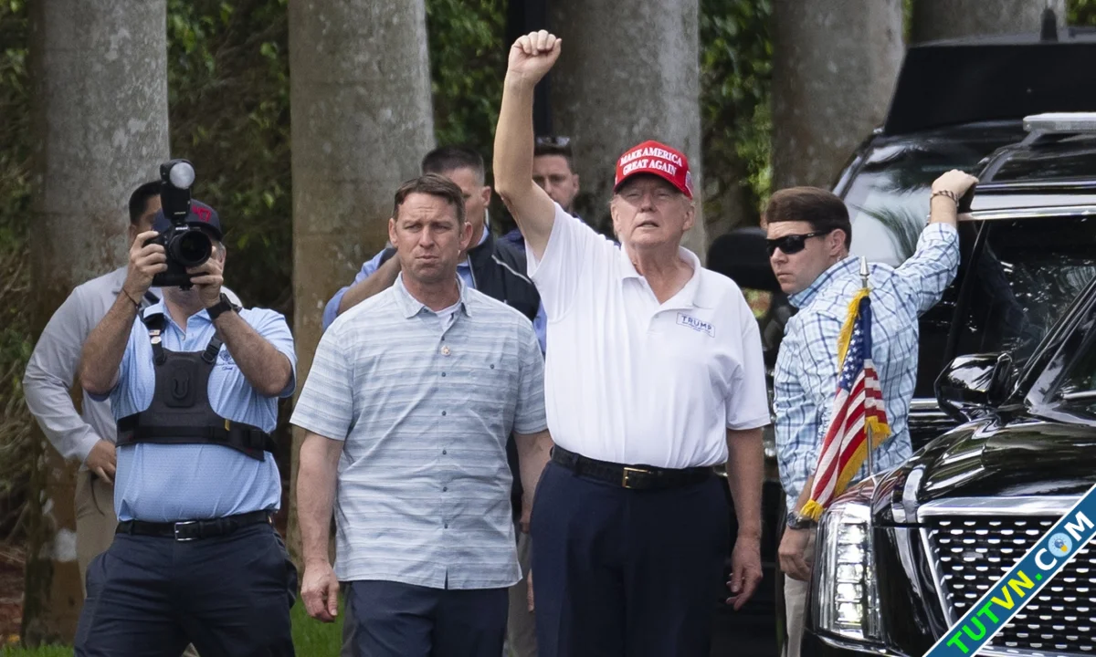 Ông Trump chơi golf ở Florida 4 ngày liên tiếp-1.webp