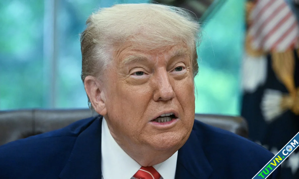 Ông Trump Nga Ukraine sẽ lập tức bắt đầu đàm phán về lệnh ngừng bắn-1.webp