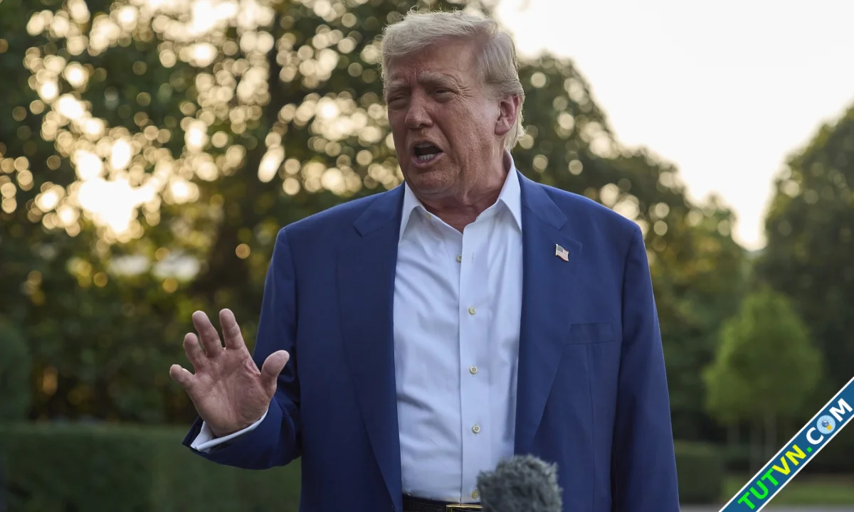 Ông Trump nổi giận cáo buộc Israel và Iran vi phạm lệnh ngừng bắn-1.webp