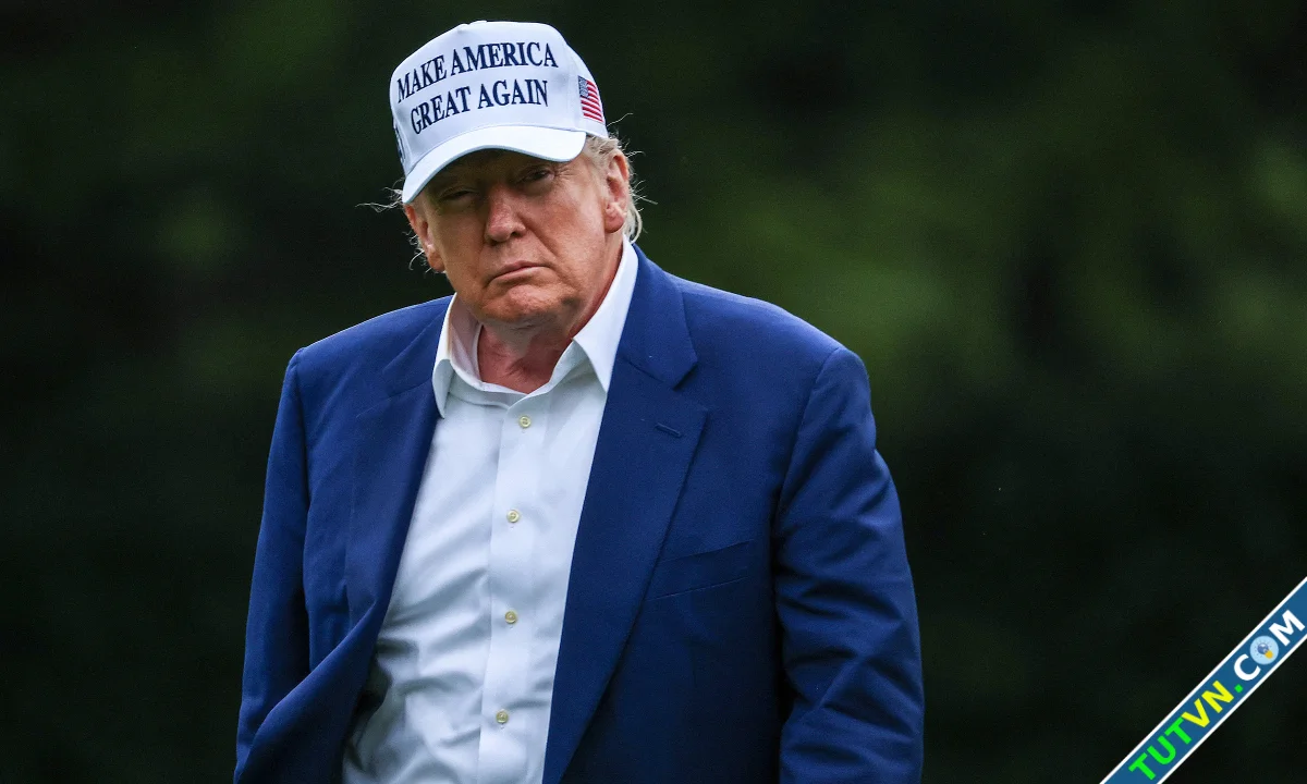 Ông Trump Sinh viên nước ngoài chiếm suất của người Mỹ ở Harvard-1.webp