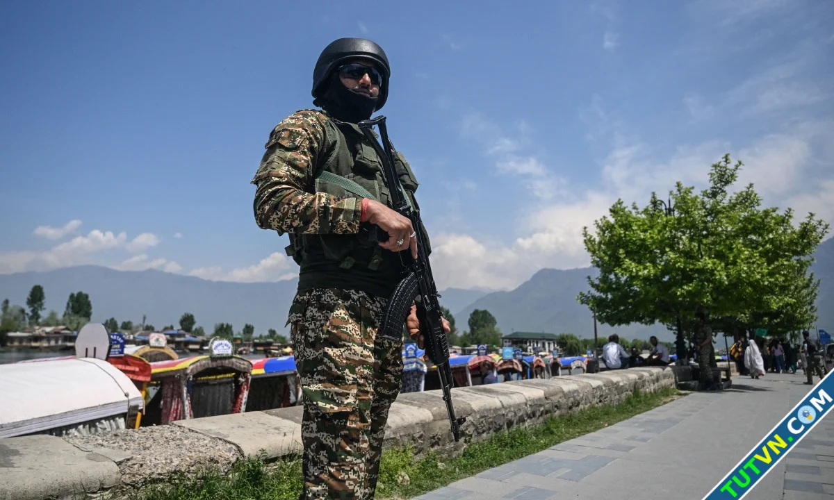 Quân đội Ấn Độ Pakistan đấu súng ở vùng tranh chấp-1.webp