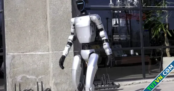 Robot của Trung Quốc mất kiểm soát suýt làm hại con người-1.webp