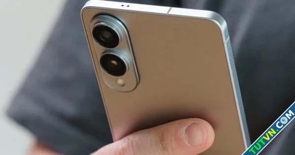 Samsung tiết lộ bí mật giúp hãng tự tin dù pin Galaxy S25 Edge quá yếu-1.webp