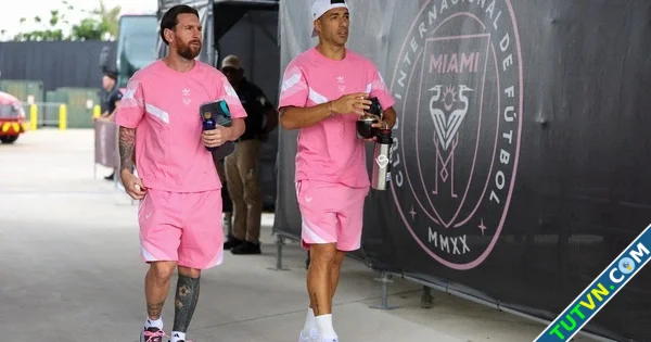 Sáng tỏ tương lai của Messi tại Inter Miami CĐV Mỹ mừng lớn-1.webp