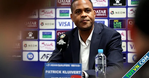 Sếp lớn bóng đá Indonesia bênh vực Kluivert tuyên bố 039cứng039 về cơ hội đến World Cup 2026-1.webp