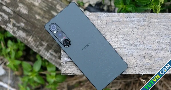 Sony tặng tai nghe để tăng sức hút cho Xperia 1 VII-1.webp