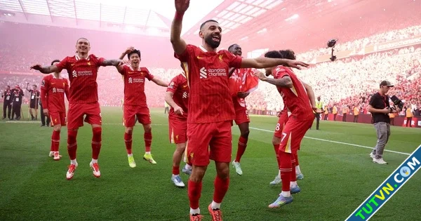 Tại sao Liverpool chưa thể nâng cúp vô địch dù đã chính thức lên ngôi Ngoại hạng Anh-1.webp