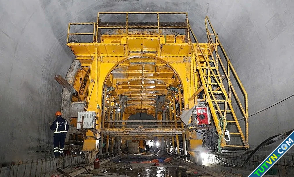Tập đoàn Đèo Cả tính mở rộng đầu tư đường sắt cao tốc metro-1.webp