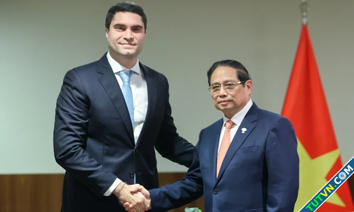 Tập đoàn sản xuất quặng lớn nhất thế giới muốn tăng hợp tác tại Việt Nam-1.webp