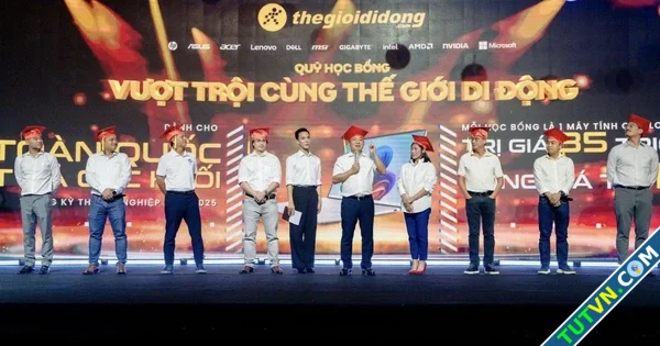 TGDĐ lập quỹ học bổng 039vượt trội039 15 tỉ đồng cho mùa thi 2025-1.webp