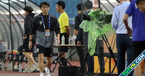 Thái Lan sắp sa thải cả HLV đội tuyển và U23 Điều gì nghiêm trọng đang xảy ra-1.webp