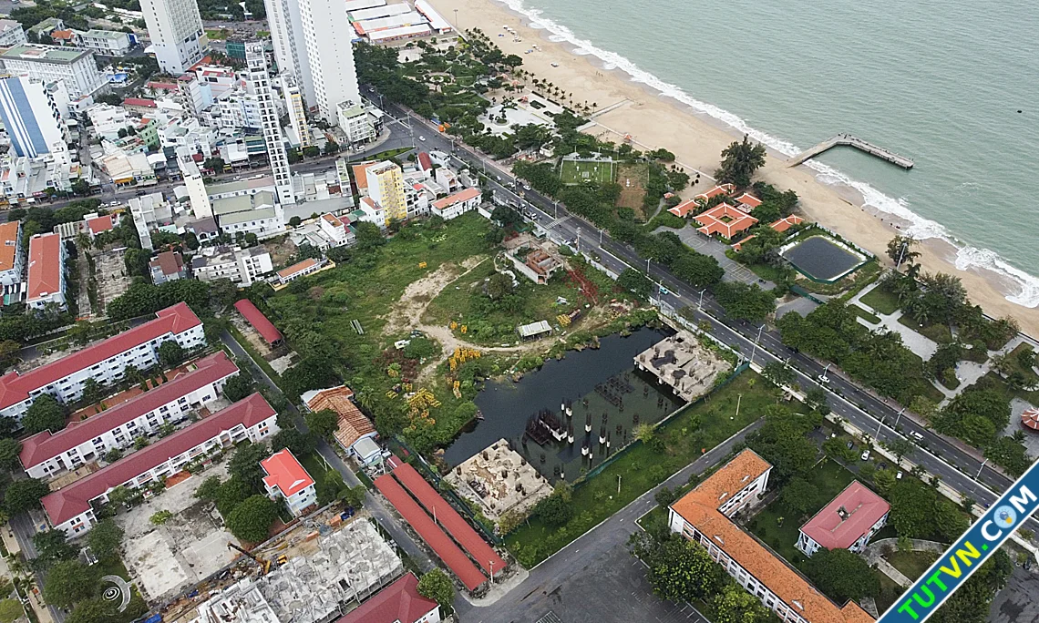 Thu hồi 20000 m2 đất vàng sai phạm dọc biển Nha Trang-1.webp