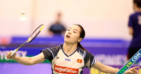 Thùy Linh quật ngã nhà vô địch thế giới tại giải cầu lông Malaysia Masters Đối thủ đập vợt-1.webp