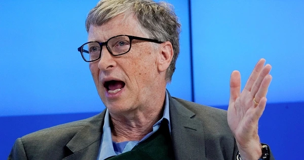 Tỉ phú Bill Gates chỉ ra lý do kỷ nguyên smartphone sắp kết thúc-1.webp