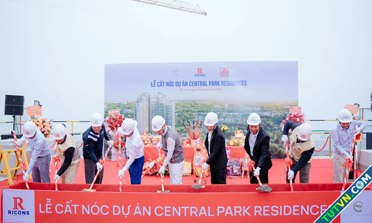 Tòa tháp Central Park Residences cất nóc vượt tiến độ-1.webp