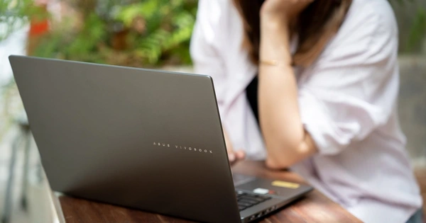 Trải nghiệm ASUS Vivobook S14 mỏng nhẹ nhưng mạnh mẽ cùng AI-1.webp