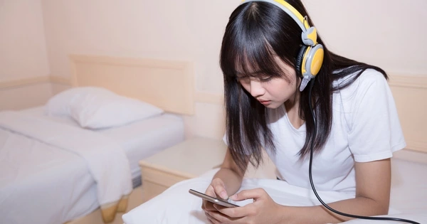Trẻ nhỏ tham gia mạng xã hội phụ huynh cần làm gì để bảo vệ-1.webp