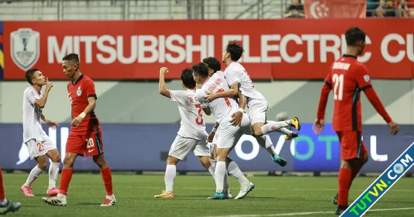 Truyền thông Singapore thở dài Hy vọng vào chung kết AFF Cup quá mong manh039-1.webp