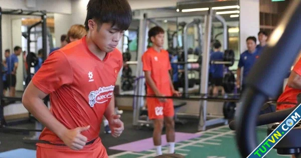 U23 Việt Nam cực khỏe trước trận đại chiến sẵn sàng cả trí và lực đánh bại Indonesia-1.webp