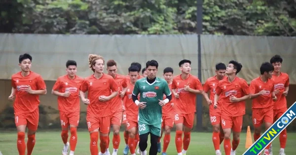 U23 Việt Nam xuất hiện nhân tố lạ Đình Bắc tái xuất Vĩ Hào lỡ cơ hội lớn-1.webp