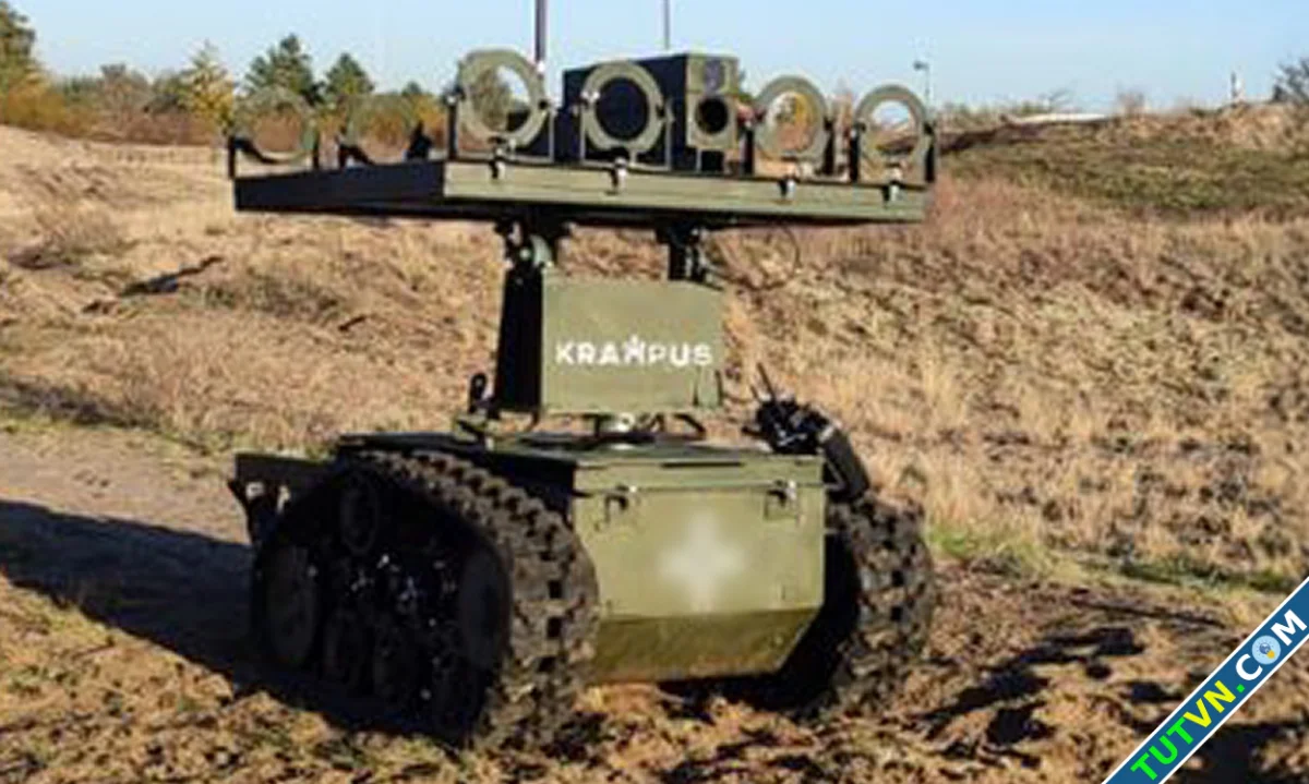 Ukraine sắp triển khai drone trang bị rocket nhiệt áp-1.webp