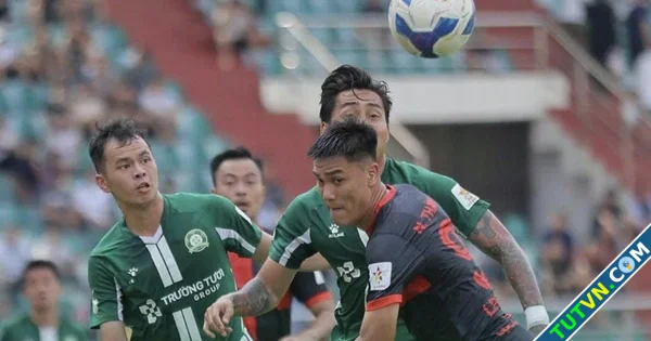 Vắng Công Phượng Bình Phước thua đậm Ninh Bình Cuộc đua thăng hạng VLeague căng hơn dây đàn-1.webp